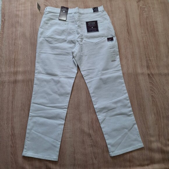 Gloria Vanderbilt HighRise White Jeans Sz 14P Tapered Leg Comfy Cotton NewWTags - Picture 3 of 15